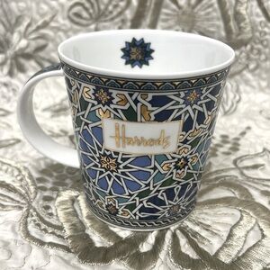Harrods - LOMOND GEOMETRIC design..